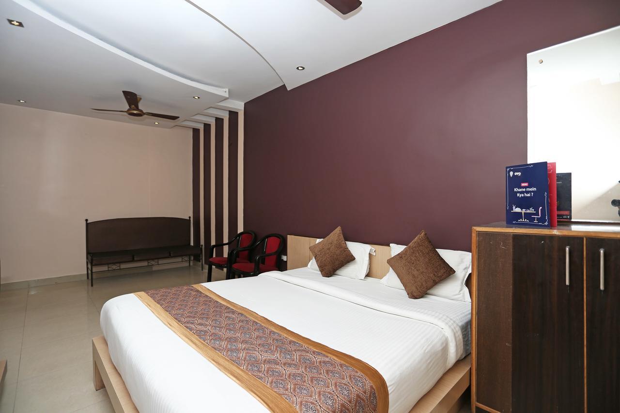 Oyo 11596 Sanjay Guest House Kanpur Exterior foto